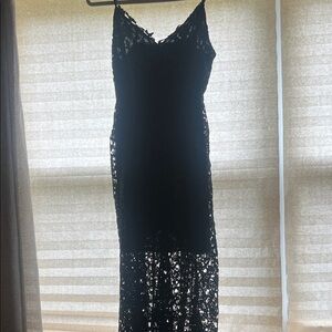 Astr Black Lace Backless Dress